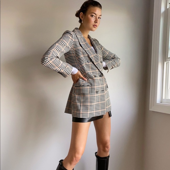 Aritzia Jackets & Blazers - Aritzia Wilfred Margaux plaid blazer size 0